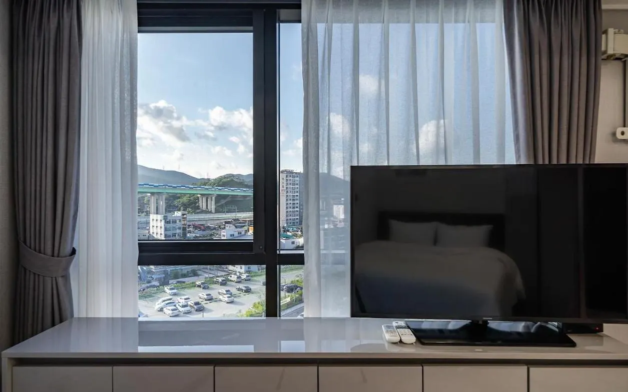 Aparthotel Songjeong Blue Castle Hotel Busan