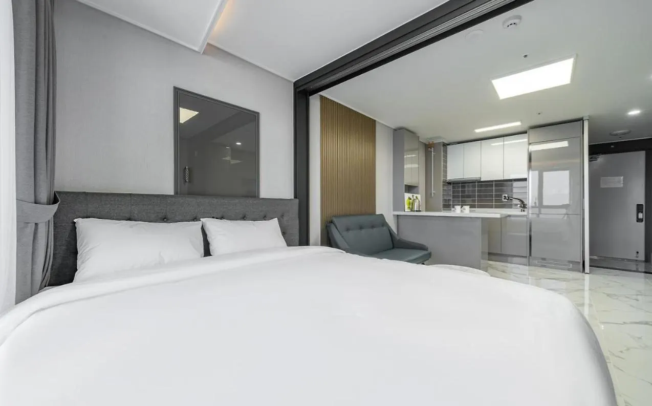 Songjeong Blue Castle Hotel Busan